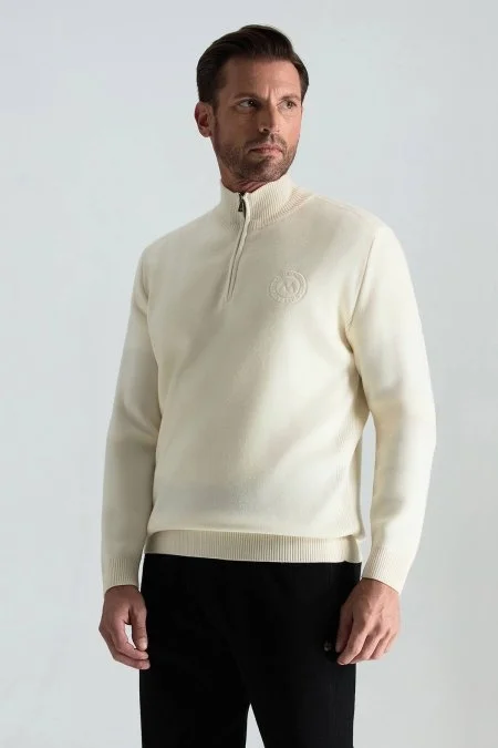 Kırık Beyaz Fermuarlı Merino Yün Activewear Triko