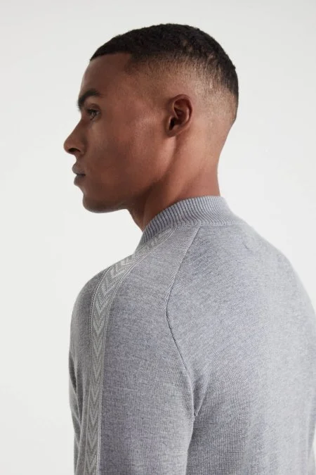 Kolları Şerit Detaylı Fermuarlı Gri Triko Spor Ceket