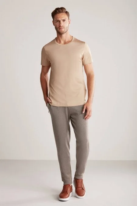 Kum Rengi Bisiklet Yaka Basic T-Shirt Kum Rengi Bisiklet Yaka Basic T-Shirt