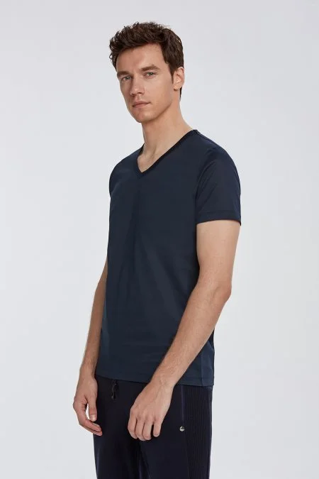 V Yaka Lacivert Basic T-Shirt