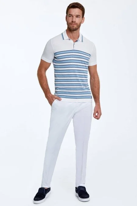 Mavi Çizgi Desen Beyaz Triko Polo