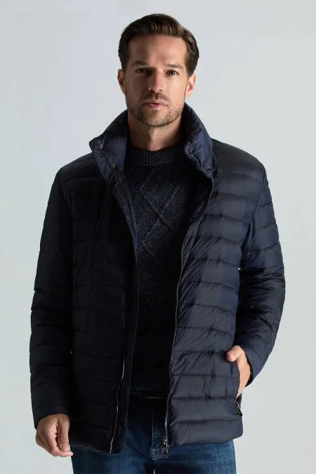 Merino Yün-İpek Karışım Aran Örgülü Lacivert Kazak