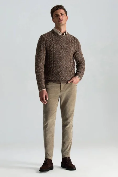 Merino Yün-İpek Karışım Aran Örgülü Tütün Rengi Kazak