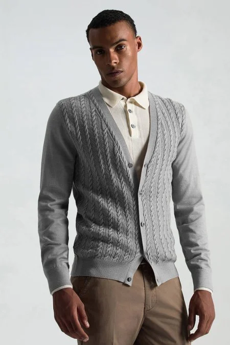 Merino Yün İpek Karışım Örgü Desenli Açık Gri Düğmeli Hırka