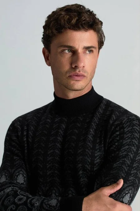 Merino Yün İpek Karışım Paisley Desen Lupetto Yaka Siyah Triko Kazak