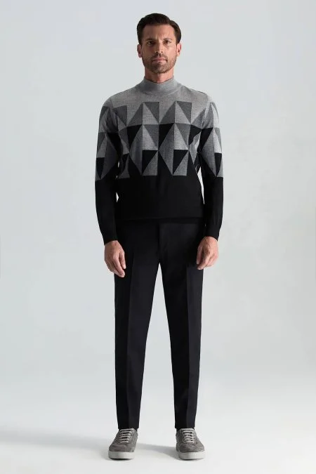 Merino Yün Lupetto Yaka Desenli Siyah Triko