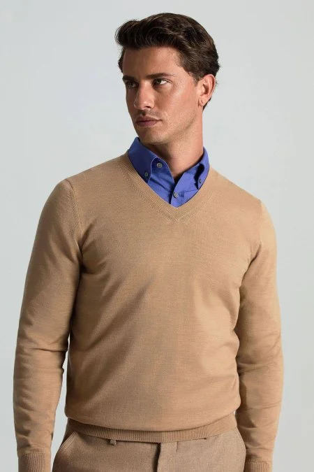 V Yaka Merino Yün Camel Triko