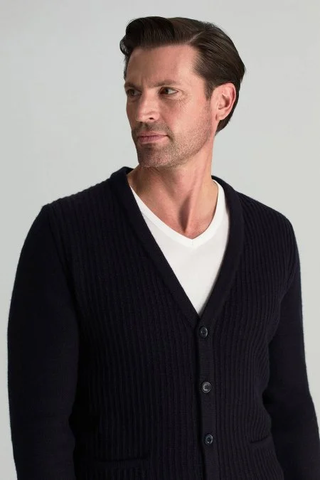 Merino Yünü Şerit Desenli Lacivert Triko Hırka