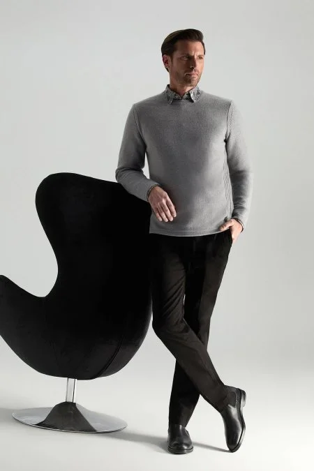 Merino Yünü Şerit Detaylı Bisiklet Yaka Açık Gri Triko Kazak