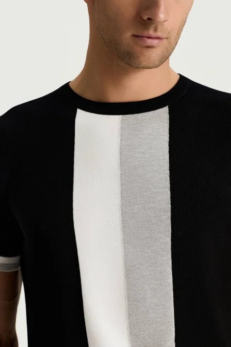 Merserize Pamuk Blok Detaylı Bisiklet Yaka Siyah Triko T-Shirt