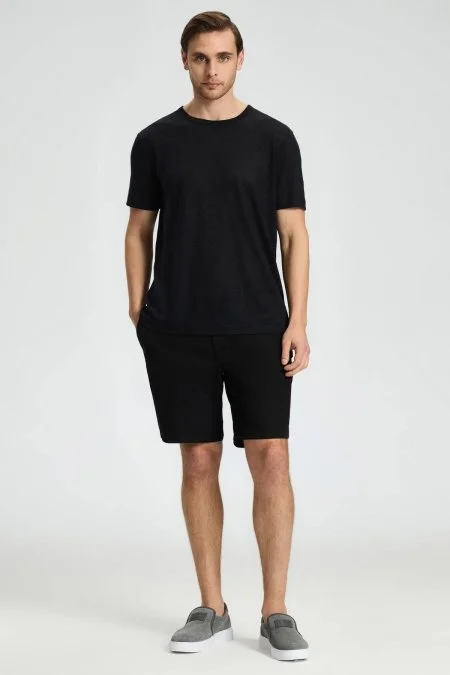 Saf Keten Bisiklet Yaka Siyah Basic T-Shirt