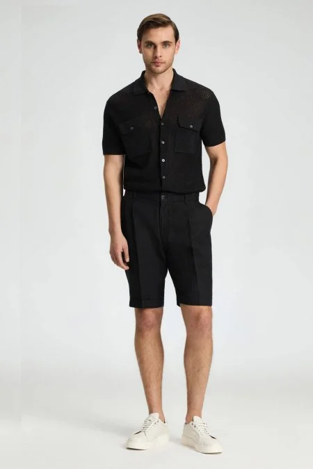 Saf Keten Siyah Pileli Şort