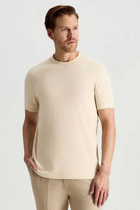Saf Pamuk Bisiklet Yaka Krem Basic T-Shirt