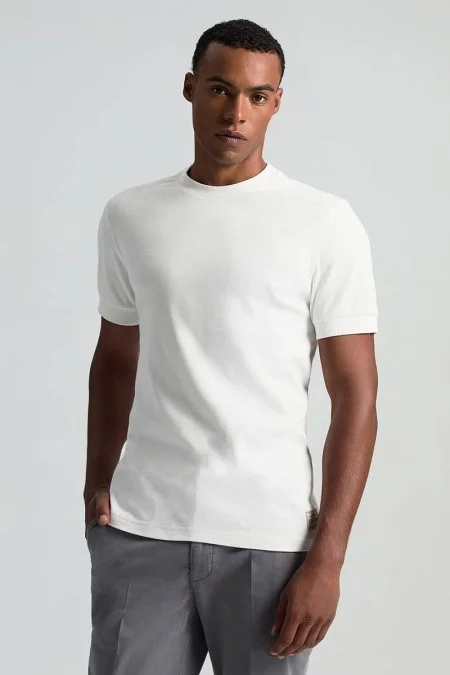 Saf Pamuk Bisiklet Yaka Beyaz Basic T-Shirt Saf Pamuk Bisiklet Yaka Beyaz Basic T-Shirt