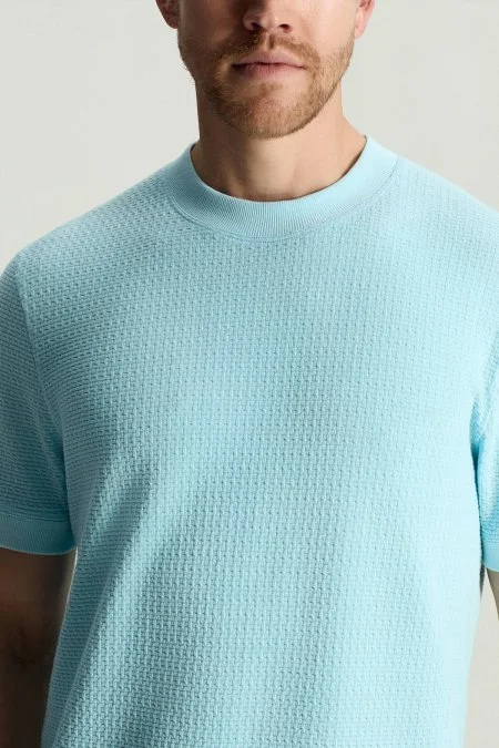 Saf Pamuk Jakar Desenli Bisiklet Yaka Mavi T-Shirt