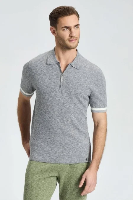 Saf Pamuk Kolları Şerit Detayı Açık Gri Triko Polo