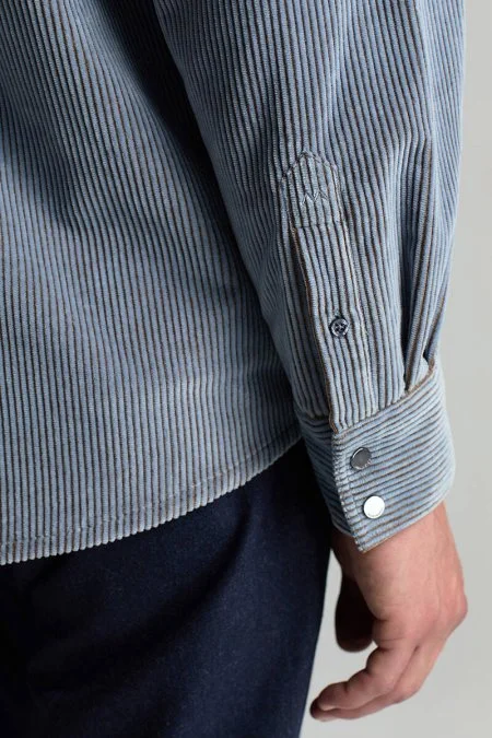 Saf Pamuk Açık Mavi Kadife Ceket Gömlek