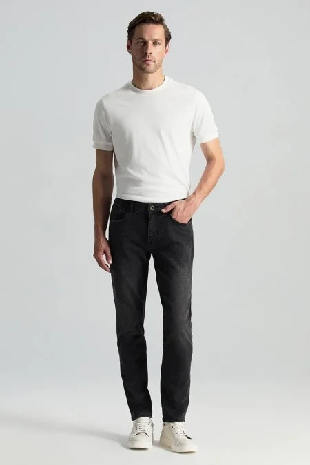 Saf Pamuk Slim Fit Siyah Denim Pantolon