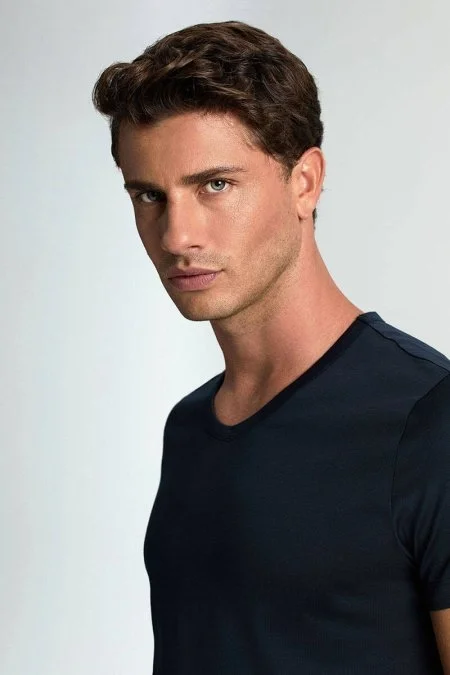 Lacivert V Yaka Basic T-Shirt