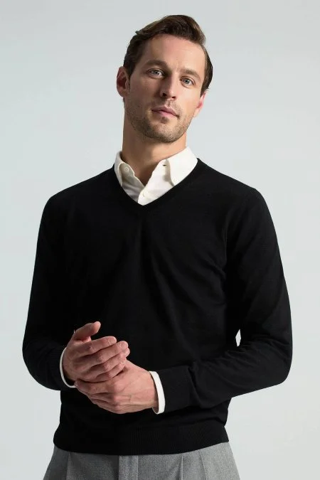 V Yaka Merino Yün Siyah Triko