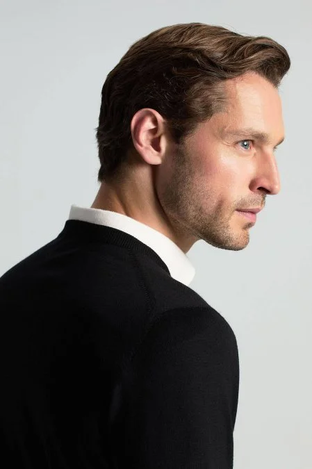 V Yaka Merino Yün Siyah Triko