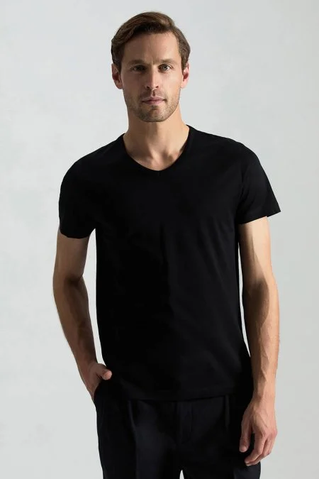 Siyah V Yaka Basic T-Shirt