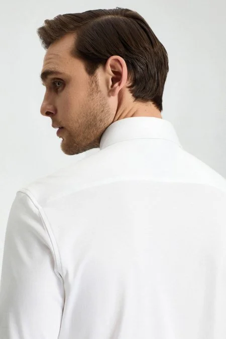 Yumuşak Dokulu Supima Pamuk Gizli Düğme Beyaz Business Gömlek