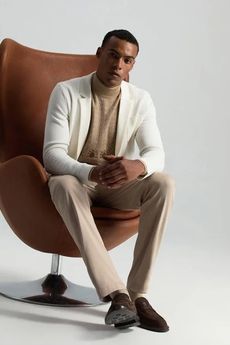 Yün İpek Karışım Paisley Desen Lupetto Yaka Camel Triko