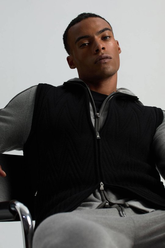 Activewear Merino Yün Siyah Yelek