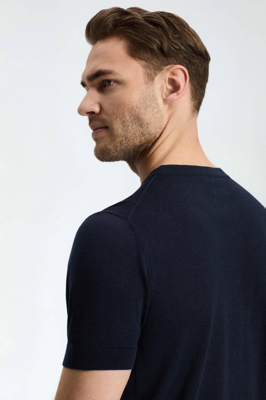 Ajur Örgü Detaylı Bisiklet Yaka Lacivert T-Shirt