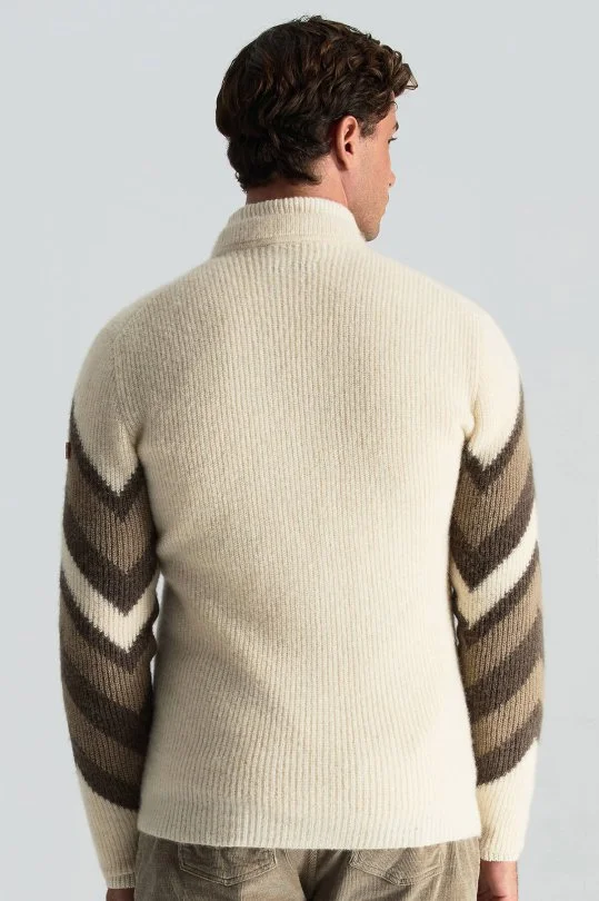 Hemington - Alpaka Yün Kaşmir Karışım Zigzag Desen Bej Camel Düğmeli Hırka (5)