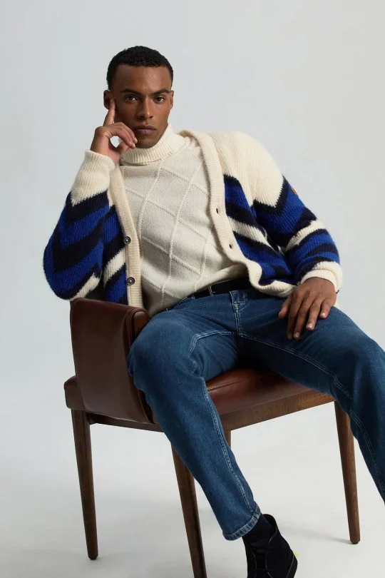 Hemington - Alpaka Yün Kaşmir Karışım Zigzag Desen Bej Lacivert Düğmeli Hırka (1)