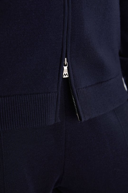 Arma Detaylı Fermuarlı Lacivert Triko Spor Ceket