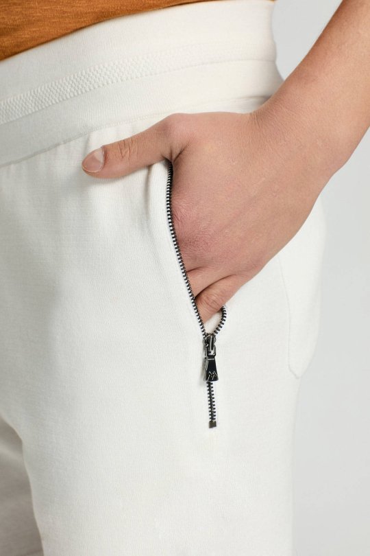 Bağcıklı Nakış Logolu Beyaz Triko Şort