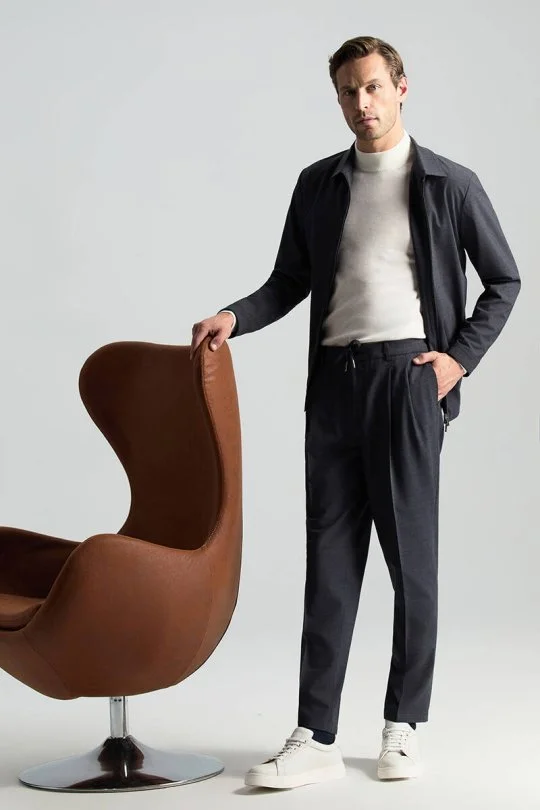 Hemington - Belden Bağcıklı Koyu Mavi Pileli Yün Chino Jogger Pantolon