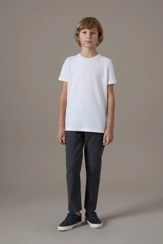Beyaz Bisiklet Yaka Basic Çocuk T-Shirt