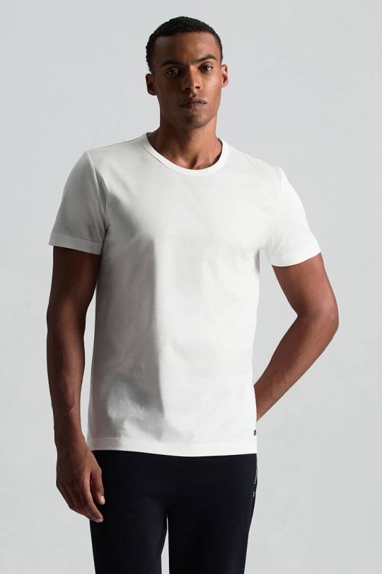 Bisiklet Yaka Beyaz Basic T-Shirt