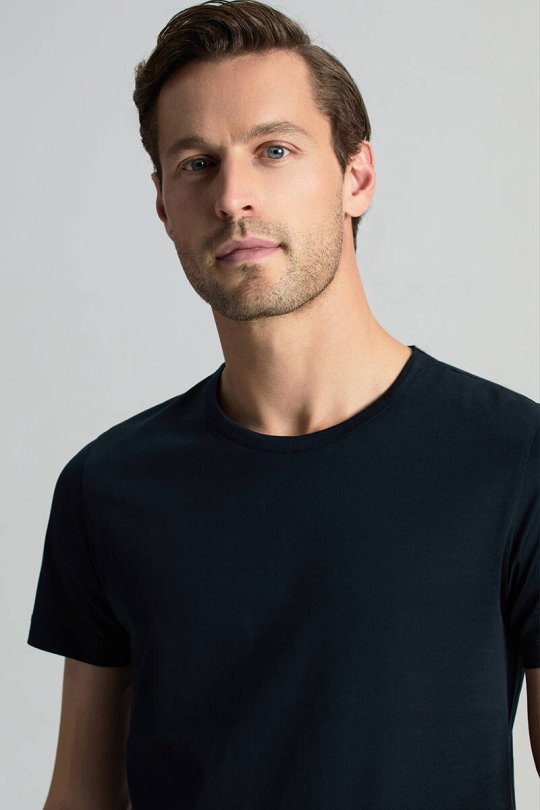 Bisiklet Yaka Lacivert Basic T-Shirt