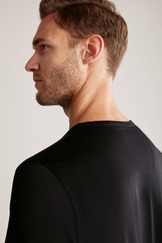 Bisiklet Yaka Siyah Basic T-Shirt
