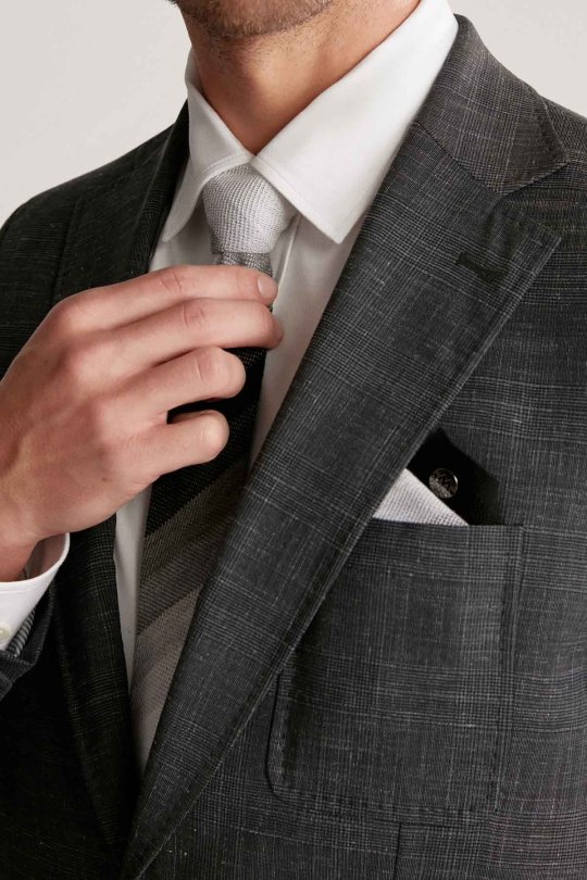 Çizgi Desen Siyah Gri Örgü Kravat