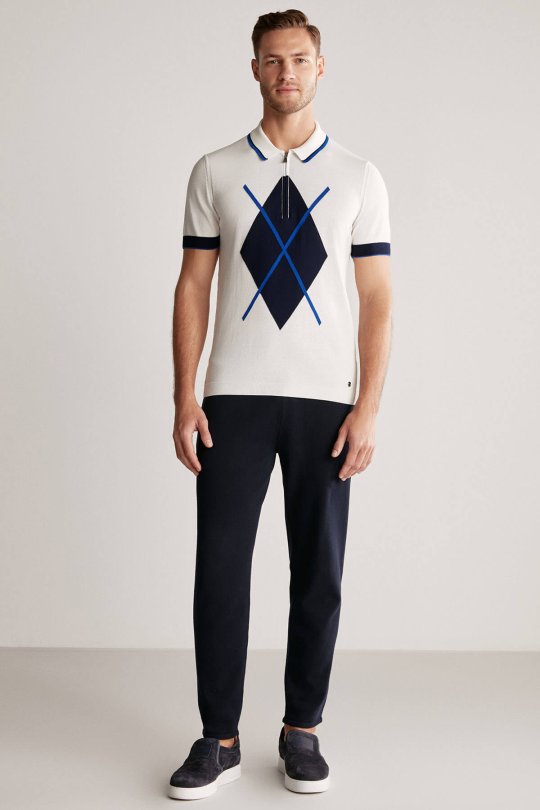 Desenli Fermuar Detaylı Beyaz Triko Polo