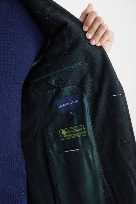 Ekose Desen Koyu Yeşil Saf Yün Ceket