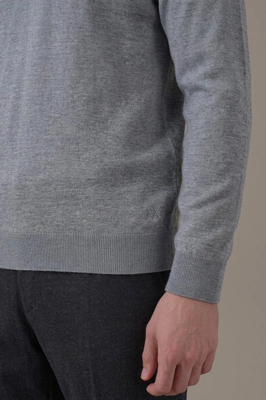 Extrafine Merino V Yaka Açık Gri Triko