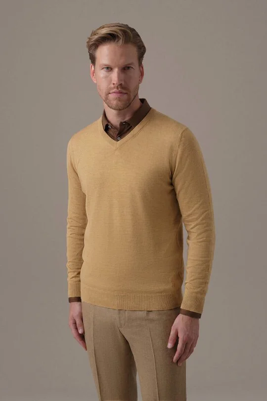 Extrafine Merino V Yaka Camel Triko