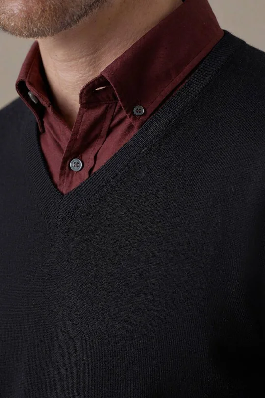 Extrafine Merino V Yaka Siyah Triko