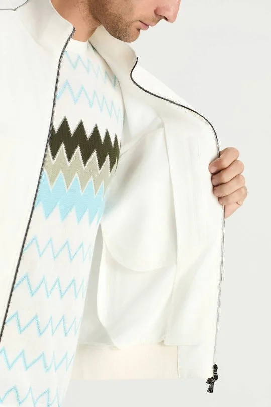 Fermuarlı Yazlık Beyaz Mont