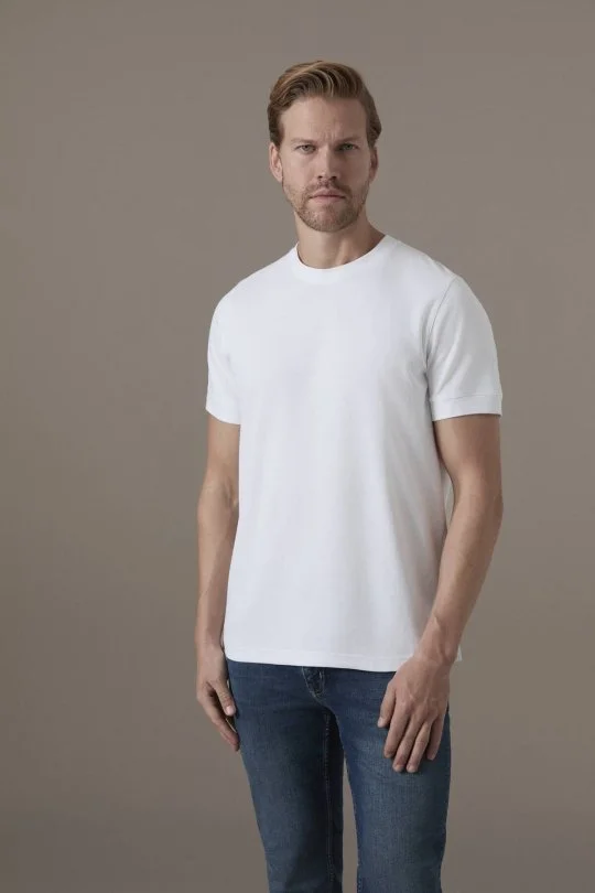 İnterlok Örgü Bisiklet Yaka Beyaz T-Shirt