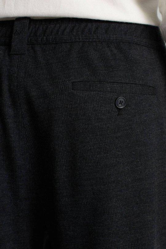 İtalyan Yün Bağcık Detaylı Siyah Relax Pantolon