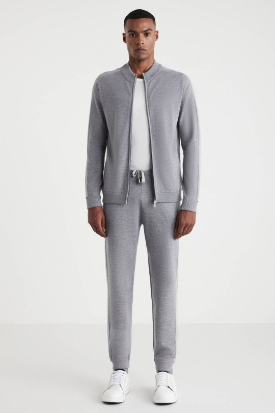 Kolları Şerit Detaylı Fermuarlı Gri Triko Spor Ceket