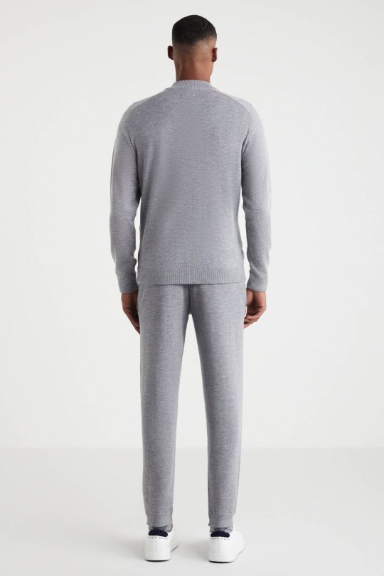 Kolları Şerit Detaylı Fermuarlı Gri Triko Spor Ceket